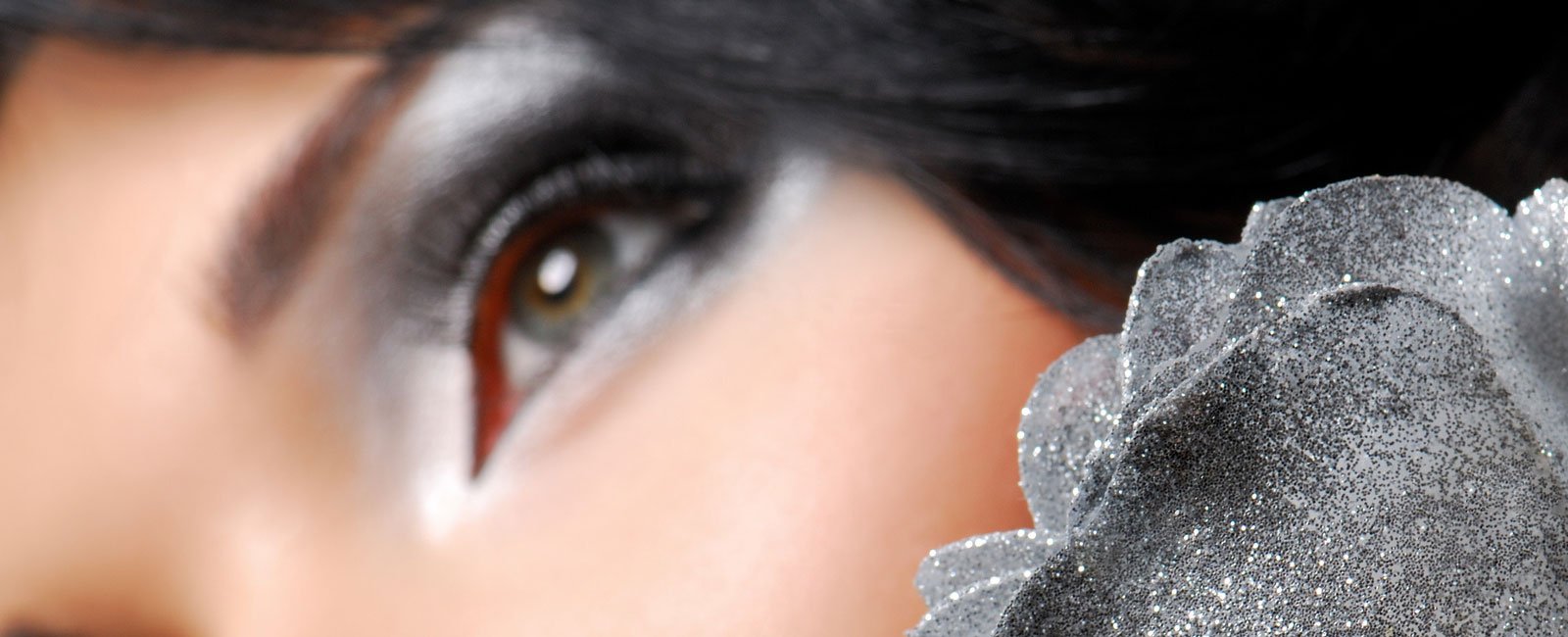 Eyelid Laser Skin Resurfacing